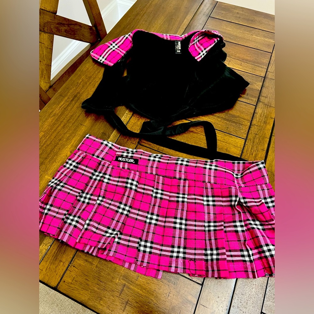 Sexy school girl - Adult